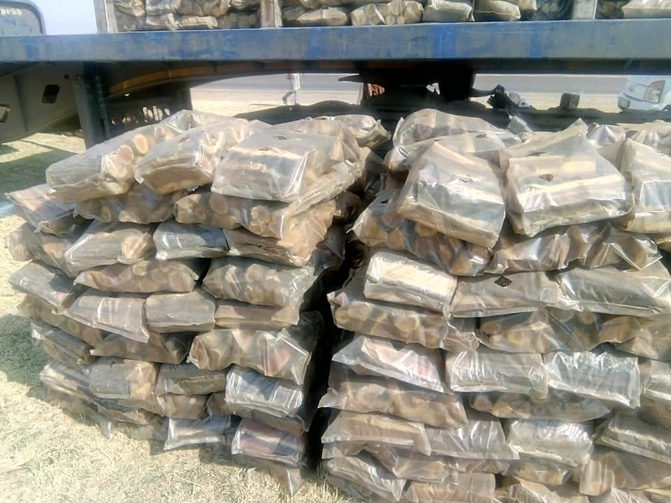 Firewood stock in 10kg bags