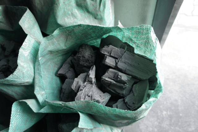 Namibian hardwood lump charcoal